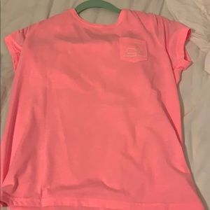 Vineyard vines shorts sleeve pink pocket